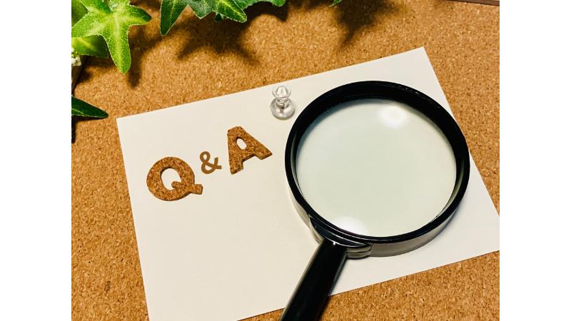Q＆Aの文字と虫眼鏡